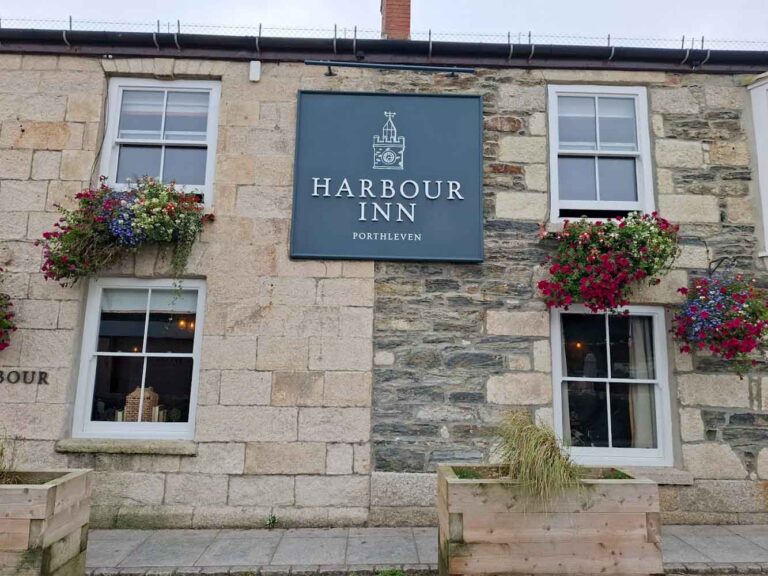 Harbour Inn-1