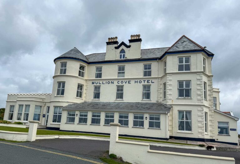 Mullion Spa