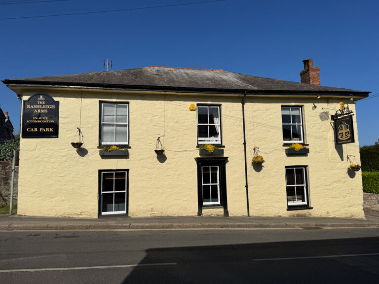Rashleigh Arms-1-2