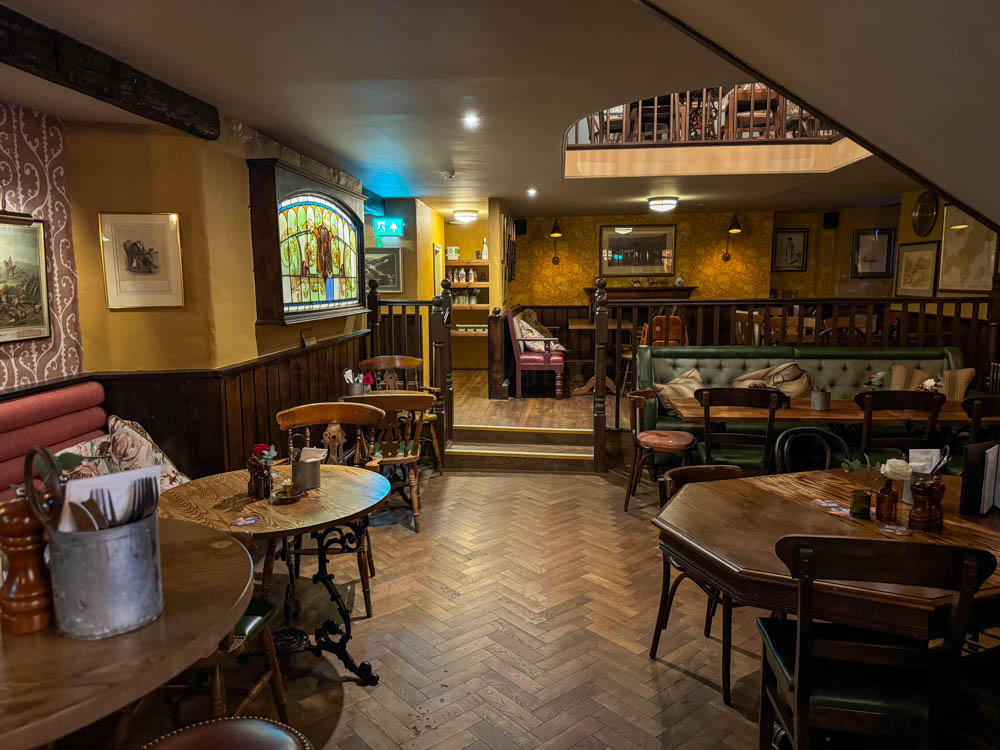 Wellington Bar