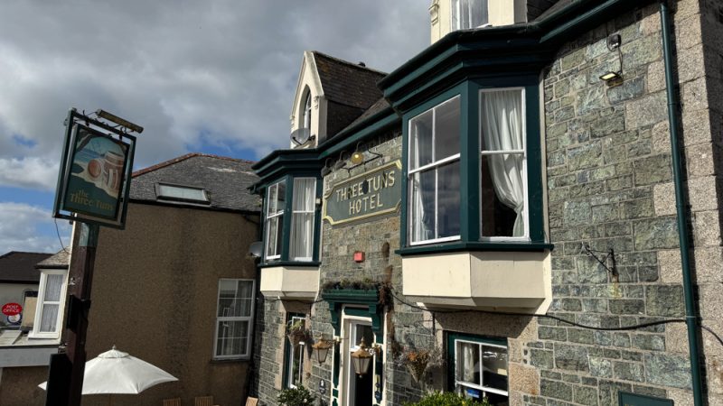 St Keverne - Three Tuns-2